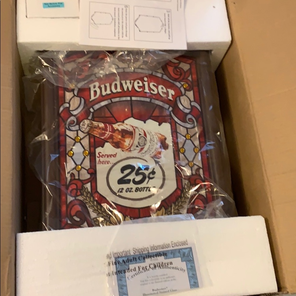 Budweiser hanging lamp sign